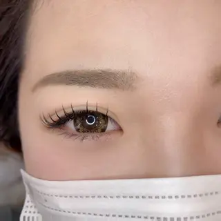 マツエク・マツパ H/Reinigen所属・H/Reinigen レイニゲンの眉毛・アイブロウイメージ