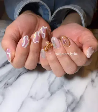 ネイル ﾈｲﾙﾙｰﾑﾘｯｶ 𝐦𝐚𝐲𝐮のネイルデザイン