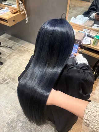 ロング カラー Inity心斎橋/ クルミのヘアスタイル