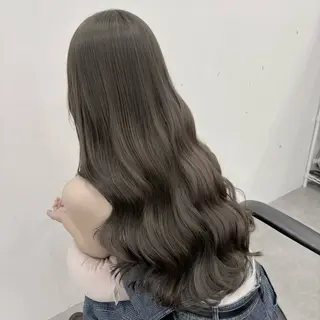 ロング カラー グレージュ🐰透明感 カラー🫧akihoのヘアスタイル