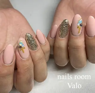 ネイル nails room Valoのネイルデザイン