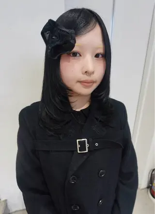 カラー ハイトーン/ハッシュ カット/senaのヘアスタイル