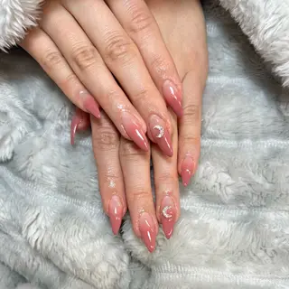 ネイル NANA HARUKAのネイルデザイン