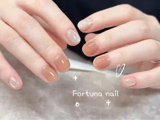 ネイル Nail •Head スパFortunaのネイルデザイン