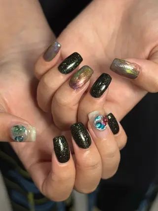 ネイル neouv所属・NEOUV_ mikuのネイルデザイン