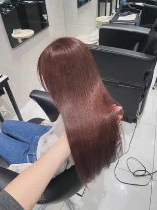 カラー 下茂 優衣のヘアスタイル