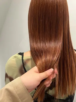 ロング パーマ By THE CALLiiiNG【バイコーリング】所属・広島:ミルキーカラー tsumaのヘアスタイル
