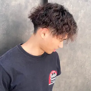 パーマ メンズ 比嘉 陽のヘアスタイル