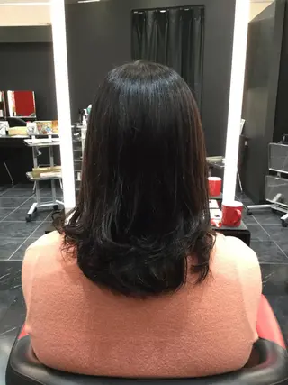 セミロング カラー パーマ Annon プライベートサロンのヘアスタイル