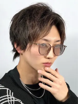 ミディアム 岡崎 匠海のヘアスタイル