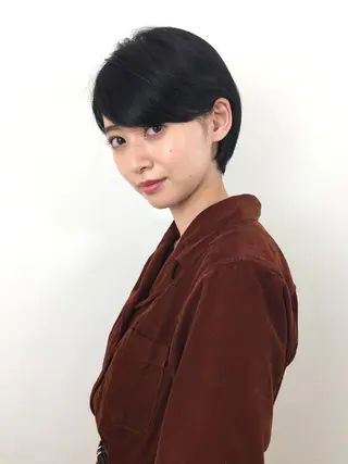 ショート ✂️小顔カット✂️ 山本有紀のヘアスタイル