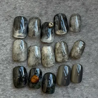 ネイル salon village所属・miku ニュアンス/個性派のネイルデザイン