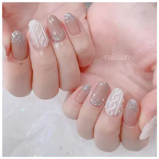 ネイル ＶＩＶＩ nailsalonのネイルデザイン
