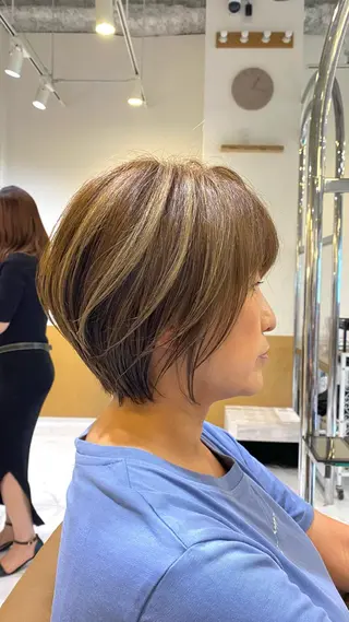 ショート カラー 坂井 茅聖のヘアスタイル