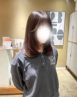 ミディアム 𝒚𝒖-𝒓𝒊 ⸝⋆艶color🌙のヘアスタイル