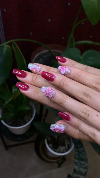 ネイル Nail studio Sis所属・Nailstudio Sisのネイルデザイン