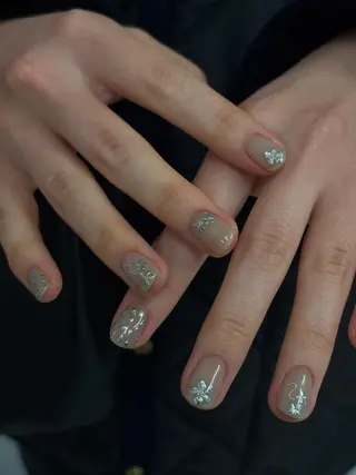 ネイル 甲村 未玖のネイルデザイン