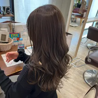 ロング カラー サソウ ユリエ🥥のヘアスタイル