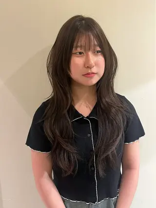 ロング カラー 🦮shiori アイドルオタク🦮のヘアスタイル