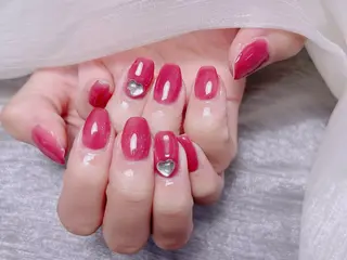 ネイル KARI ネイルサロンのネイルデザイン