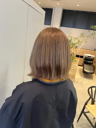 カラー 福島 果音のヘアスタイル