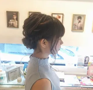 セミロング ヘアアレンジ FEERIE AVEDA ARIAKE所属・LUMIA/オーナー 西田わかばのヘアスタイル