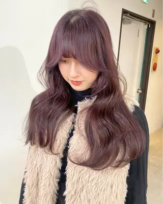 カラー mizuki/ピンク ベージュ.レイヤーのヘアスタイル