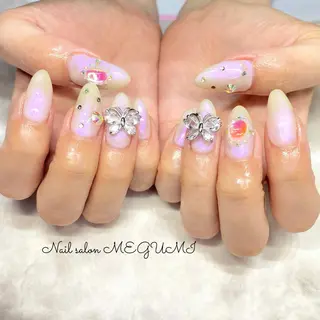 ネイル Nail salon MEGUMIのネイルデザイン