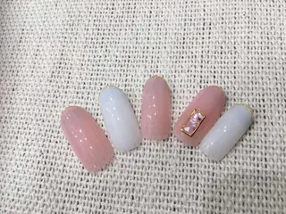 ネイル K's Collection 京都店所属・藤塚 法子のネイルデザイン