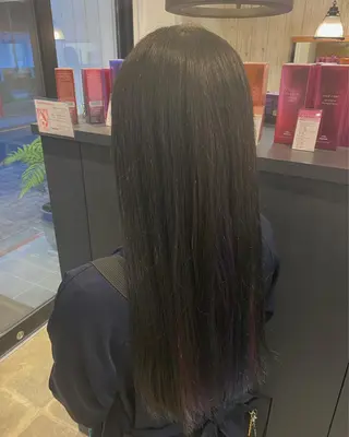 ロング カラー 柴田 枝利子のヘアスタイル