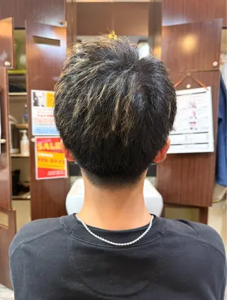 ショート スガワラ マキのヘアスタイル