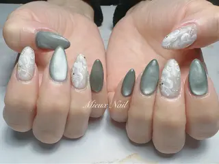 ネイル 市川 麻衣子のネイルデザイン