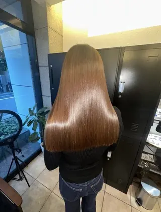 ロング カラー 西田辺/ タカスナオヤのヘアスタイル