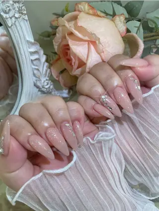 ネイル Lyna 池袋のネイルデザイン