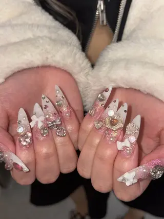 ネイル anew所属・7 haaのネイルデザイン