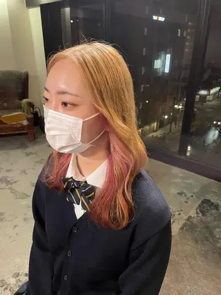 カラー La fith hair ray 札幌店所属・顔まわり/W カラー/リョウのヘアスタイル