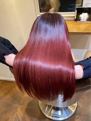 ロング あべ しおりのヘアスタイル