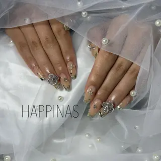 ネイル HAPPINAS所属・HAPPINAS kotomiのネイルデザイン