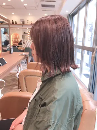 ショート Lond enikaのヘアスタイル