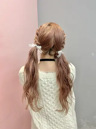 ヘアアレンジ 𝒎𝒐𝒆🩰 名駅/ヘアメ/暖色♡のヘアスタイル