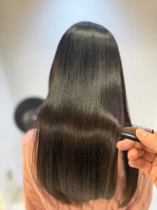 ロング パーマ 髪質改善/縮毛矯正 /ブリーチ矯正/岡部のヘアスタイル