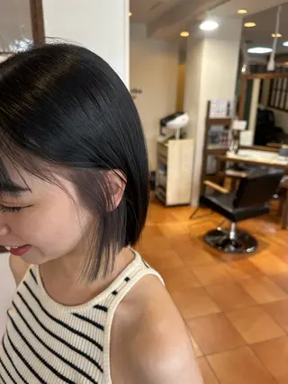 ショート カラー 徳 永のヘアスタイル