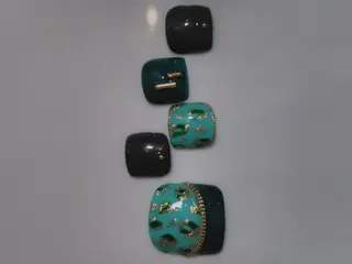 ネイル エステとネイル ローズコンフォートのネイルデザイン