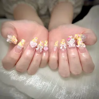 ネイル Michi_Nails_Salon所属・Michi Nail Staffのネイルデザイン