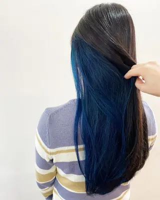 カラー フラム所属・WATANABE MISAKIのヘアスタイル