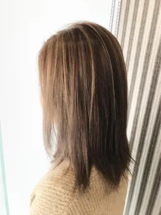 カラー 🔹TOMO🔹 圧倒的経験値🔹のヘアスタイル