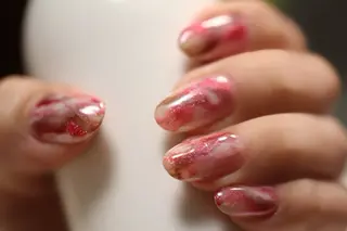 ネイル ママリンド　志村坂上店所属・しみ えんのネイルデザイン