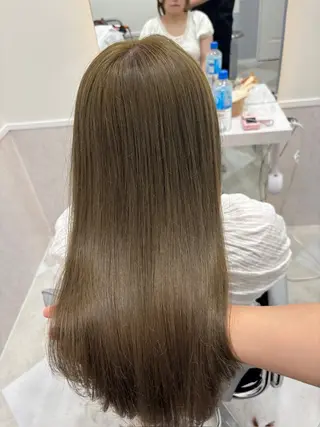 ロング 💎のぼりゆい/大須 ブリーチなしWカラーのヘアスタイル