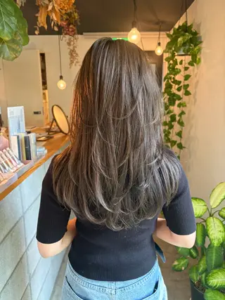 ロング 梅木 秀美のヘアスタイル