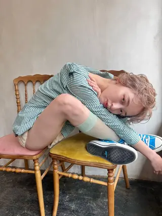 ショート ブリーチ/ハイトーン レイヤー/Maanaのヘアスタイル